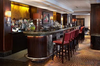 Polo Bar