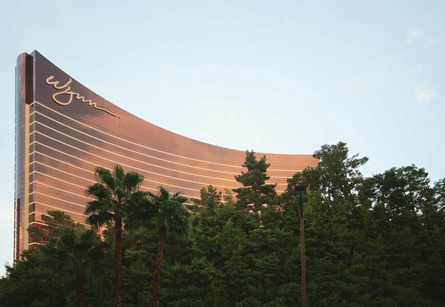 Wynn hotel and pool party
